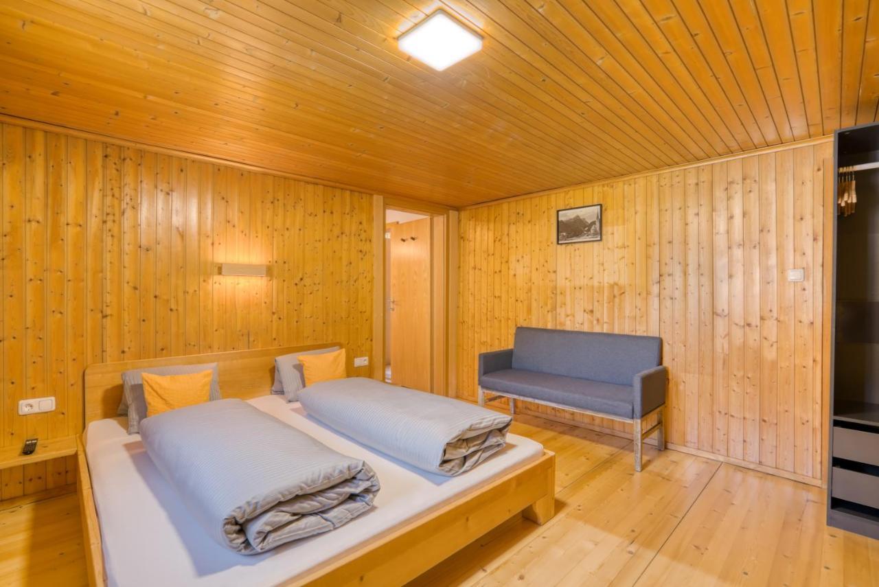 Hus24 Aparthotel Schröcken Exteriör bild