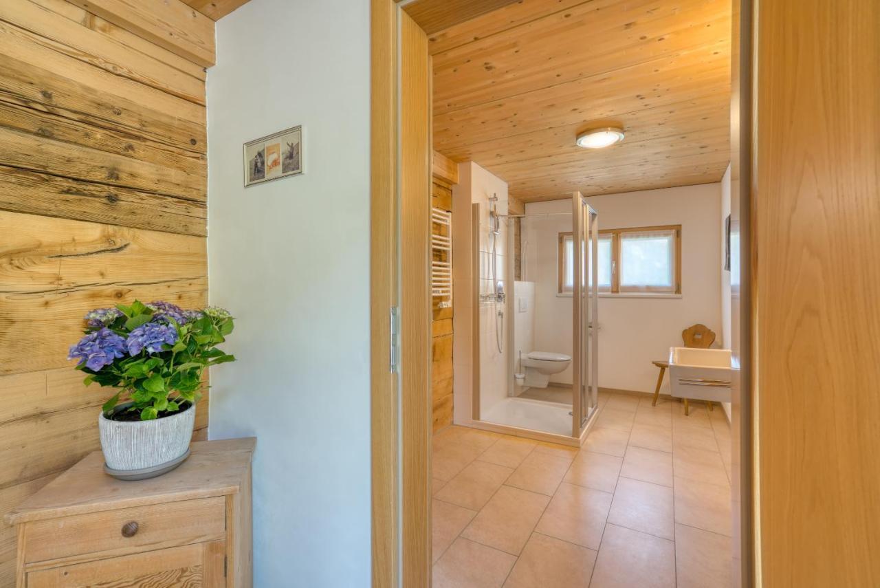 Hus24 Aparthotel Schröcken Exteriör bild