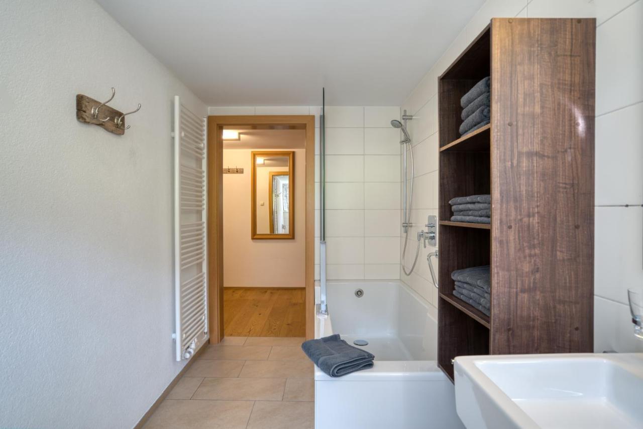 Hus24 Aparthotel Schröcken Exteriör bild